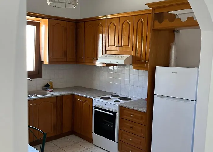 Апартаменты Isidoros *