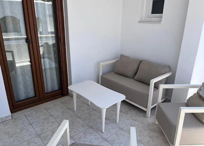 Апартаменты Isidoros Naxos City